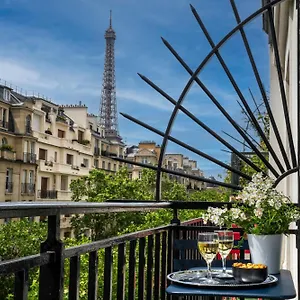 Le Cercle Tour Eiffel Hotel Parijs